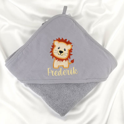graues Badetuch mit Kapuze, bestickt mit Löwe und Name